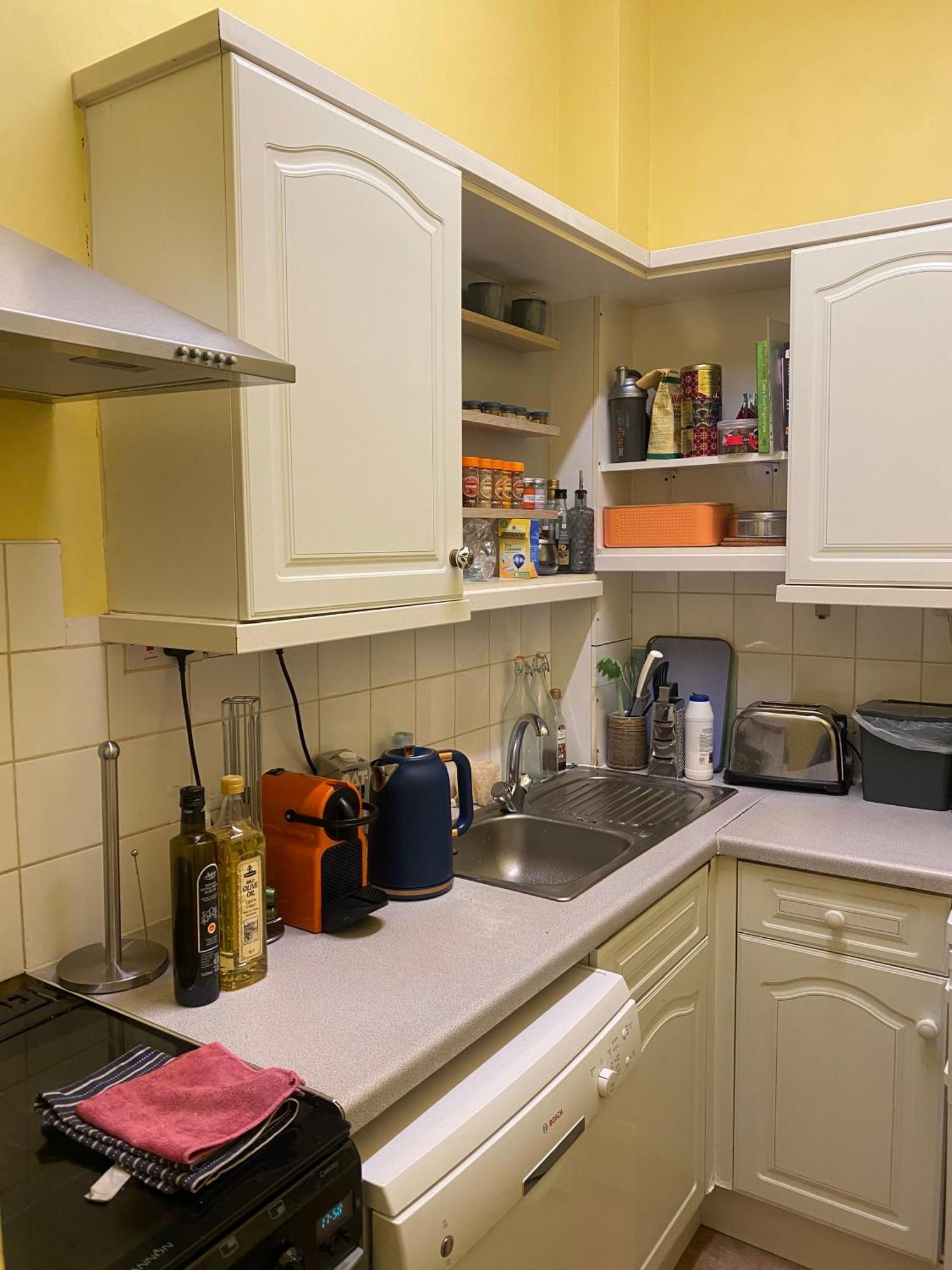 Central Room In Historic Tenement Shared Apartment Near Old Town เอดินบะระ ภายนอก รูปภาพ